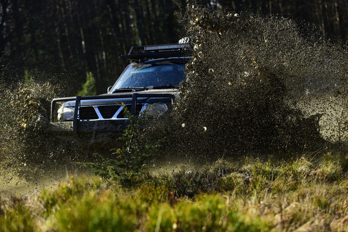 Truck Off Road, driving through mud